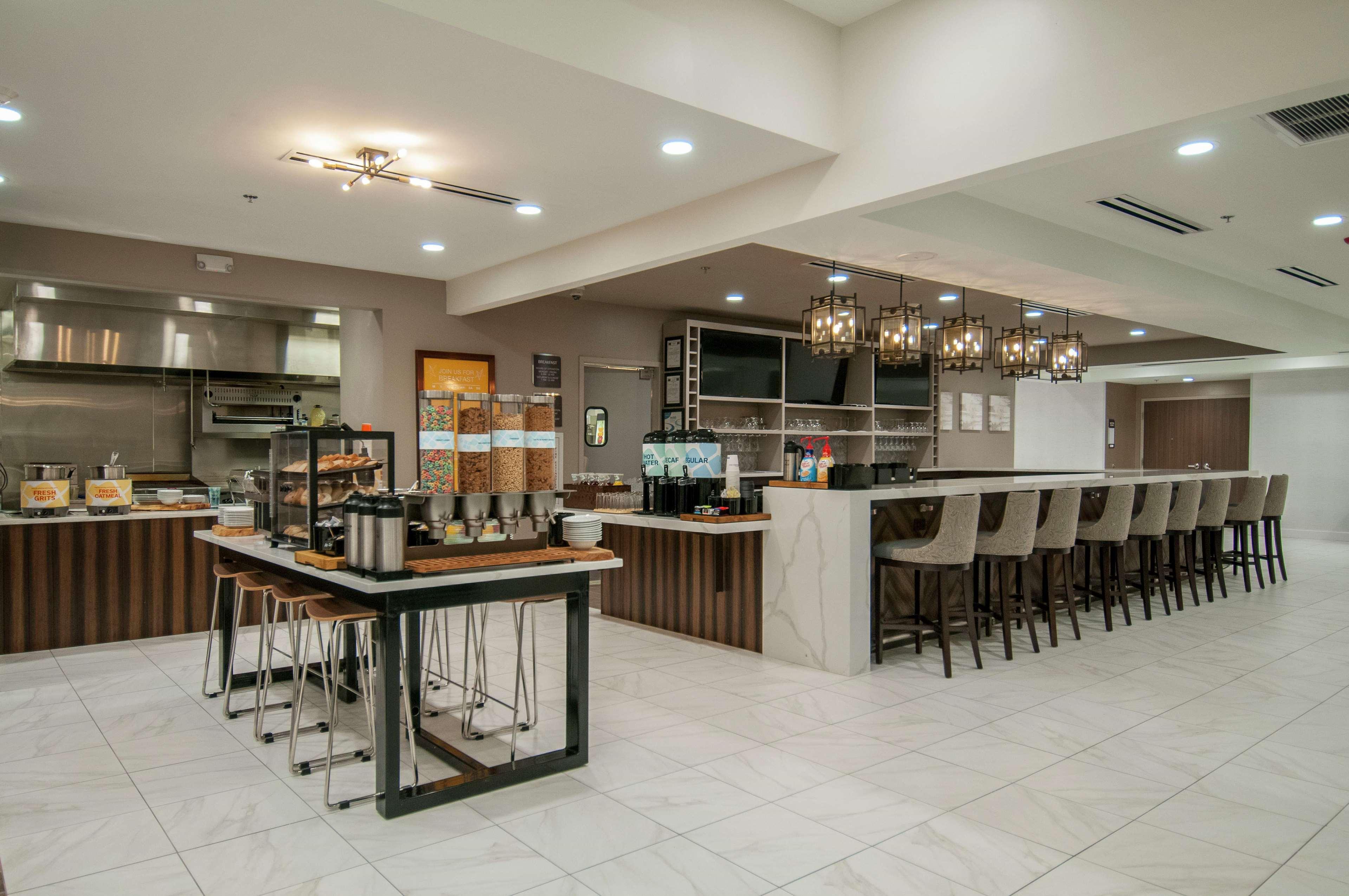Hilton Garden Inn Jackson/Clinton Buitenkant foto