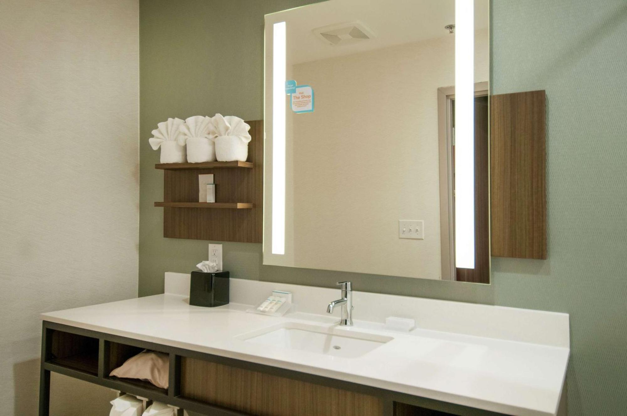 Hilton Garden Inn Jackson/Clinton Buitenkant foto